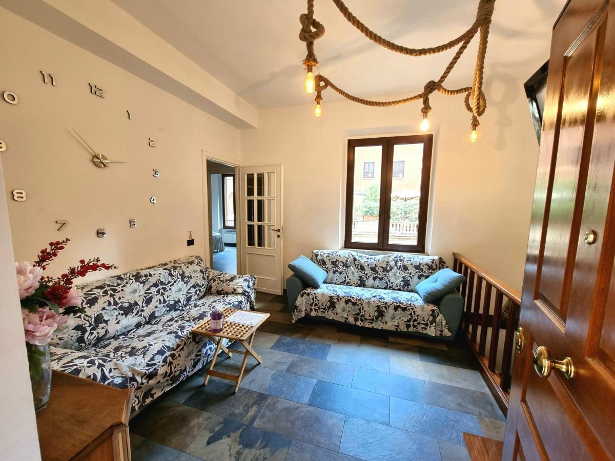 La Casa Nel Borgo Vila Roma Exterior foto