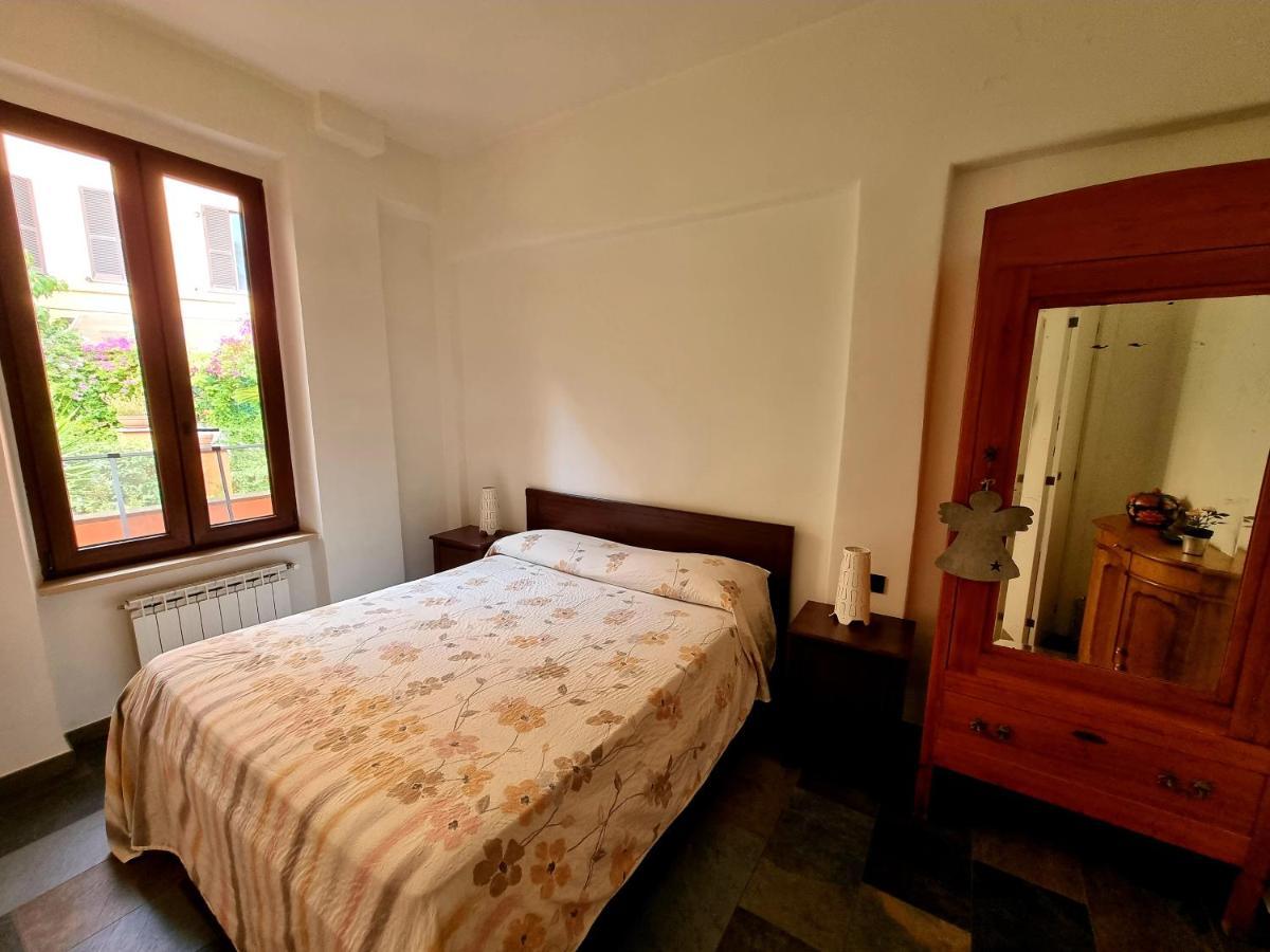 La Casa Nel Borgo Vila Roma Exterior foto