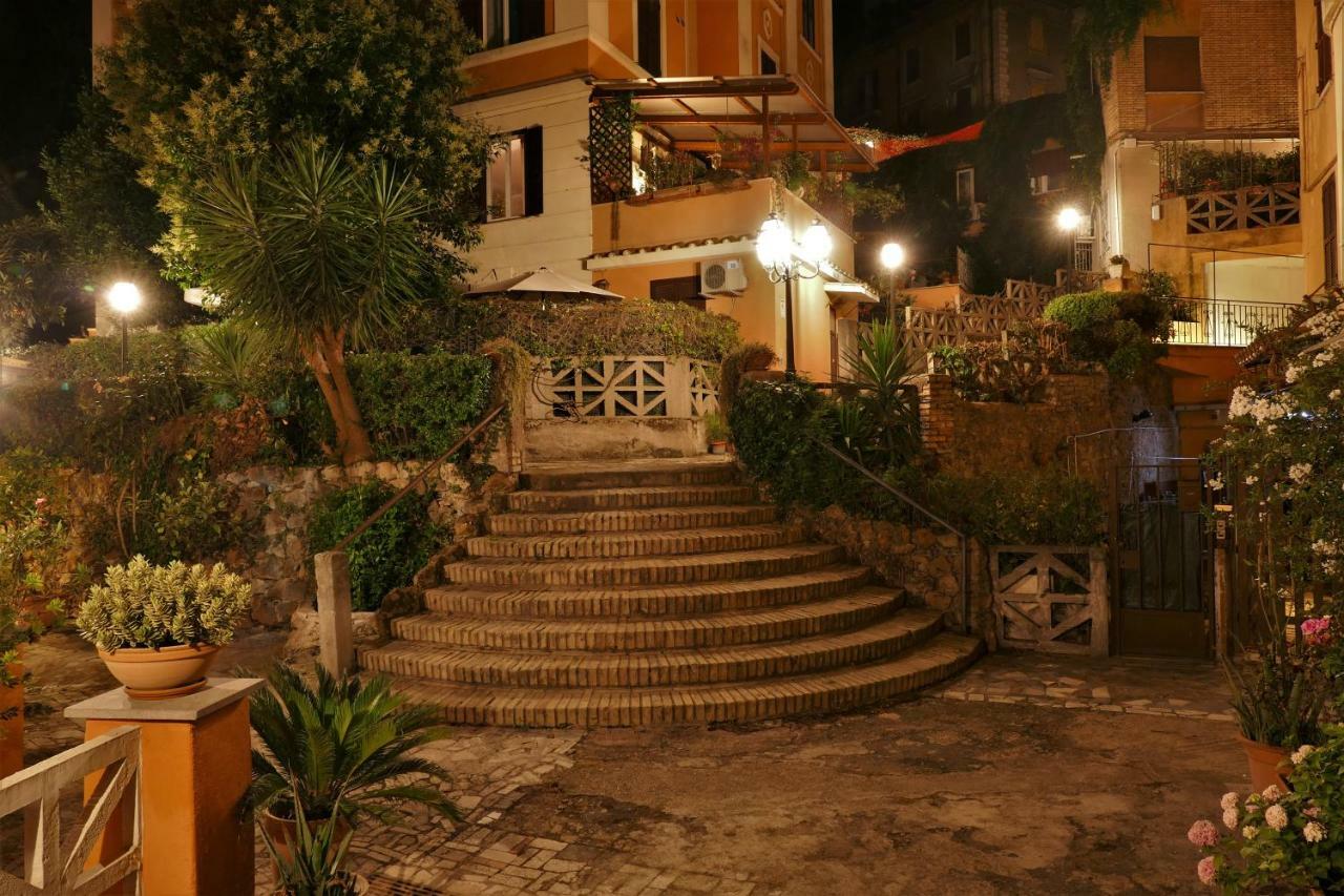 La Casa Nel Borgo Vila Roma Exterior foto