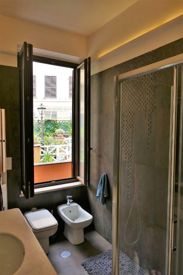 La Casa Nel Borgo Vila Roma Exterior foto