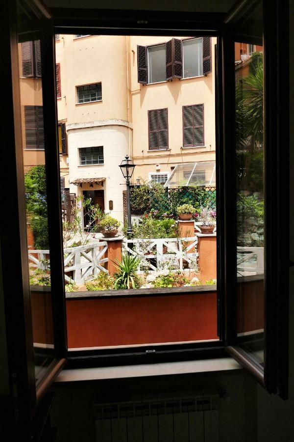 La Casa Nel Borgo Vila Roma Exterior foto